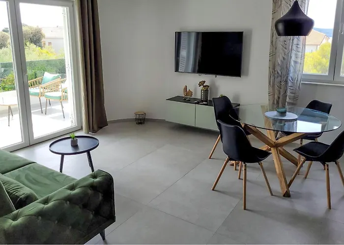 Apartament Beautiful In Bibinje